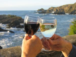 Celebrate wine, food and friends #SundaySupper
