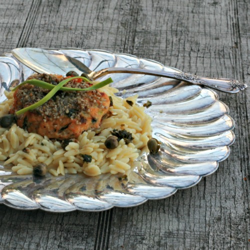 Walnut Crusted Salmon Cakes 
