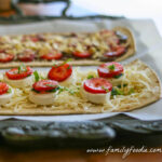 Strawberry and Mozzarella Flatbread #SundaySupper