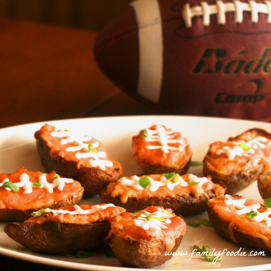 Buffalo Chicken Wing Potato Skins #SundaySupper 