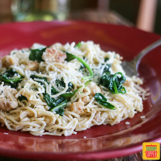 Angel Hair Pasta with Chicken, Spinach and Wine Sauce 
