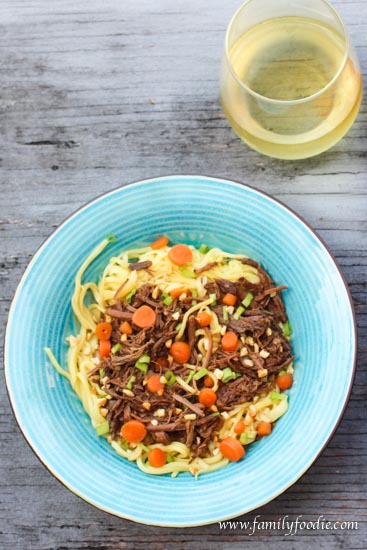 Slow Cooker Asian Beef Recipe #WeekdaySupper