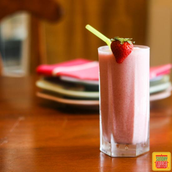 Back to School Smoothie #SundaySupper 