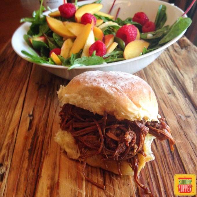 Slow Cooker Spicy Peach Pulled Pork Recipe #SundaySupper