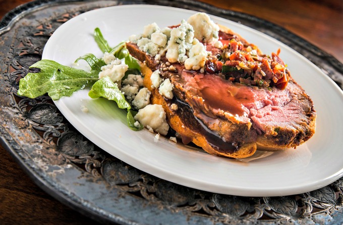 Beef with Blue Cheese and Port WineP