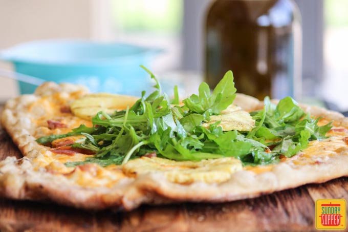 Pineapple, Prosciutto and Arugula Pizza #SundaySupper