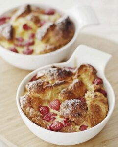 White Chocolate Berry Bread Pudding www.familyfoodierecipes.com