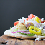 Chicken Greek Salad Flatbread #SundaySupper